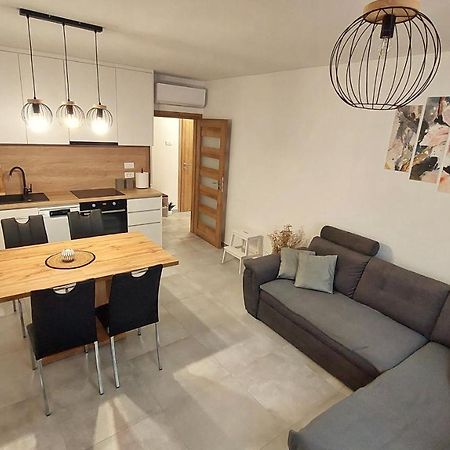 Apartman Zengg Eksteriør billede