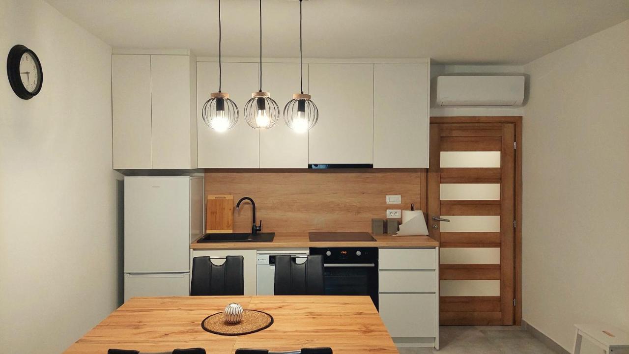 Apartman Zengg Eksteriør billede