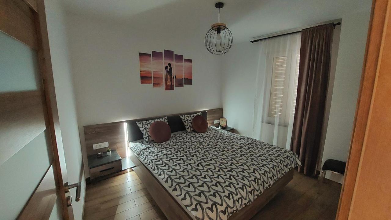 Apartman Zengg Eksteriør billede
